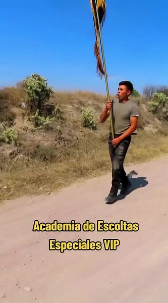 Escoltas Especiales VIP🫡😎🎖️🪖✨ #marcha #security #military #escoltas #mexico