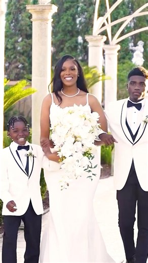 Bride Walks Down the Aisle with Her Sons, Best Friend Breaks Down in Tears | Emotional Wedding
