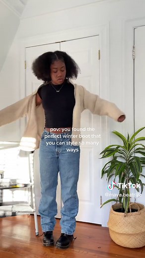 Versatile Winter Style with Fur-Lined Dr. Martens Boots