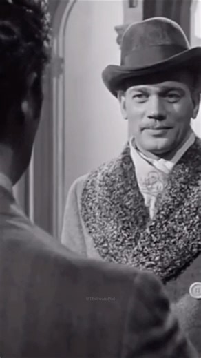 Joseph Cotten and Tim Holt in THE MAGNIFICENT AMBERSONS (1942) . Read more below.
