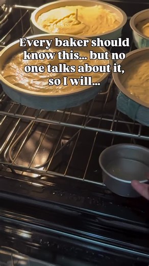 Jose and Alex 🧁 The cupcake bouquets guys on Instagram: "Here’s one of the simplest baking tricks that upgraded every single cake I make: I place a small baking pan or a metal bowl with water on the first rack of the oven. That’s it. And once you try it… you won’t bake without it again. Why it works: The water creates gentle steam inside the oven. Steam = moisture. Moisture = softer crumbs, even baking, fewer cracks, better lift, and cakes that stay tender. Your layers bake more evenly, your bu