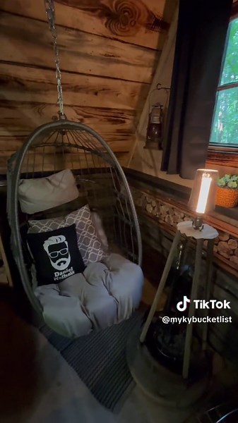 ✨ The Temple Thermal Spa Experience at the Hive at High Rock ✨ This one-of-a-kind thermal spa experience at @thehiveathighrock is truly transformative. Located near Red River Gorge in Stanton, Ky, Immerse yourself in nature in the private outdoor three hour thermal spa experience surrounded by the beautiful hillside, with the sound of soothing water falling all around you and amazing oils and scents that fill the air. The spa package includes: 🛁 Use of the claw foot soaking tubs and cool plunge