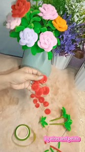 133K views · 2.3K reactions | FUZZY WIRE ROSE TUTORIAL Sana mkatulong at sana masundan nyo po mga miii☺️ Sorry na agad, di ko feel magvoice over | Wires and Petals | Facebook
