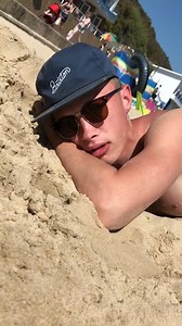 9.4K views · 11 reactions | Unbelievable service on this beach  | STUDENTbible | Facebook