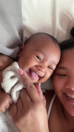 Fun Moments with Namnam and Mummy