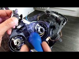comment installer une ampoule LED H7 dans les optiques de voiture
