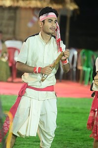 194K views · 6.3K reactions | Achyut nath bihu song #rituporna_das #bihu2025 #bihu #bihu_dance #viralreelschallenge | Anupom Bitupon | Facebook