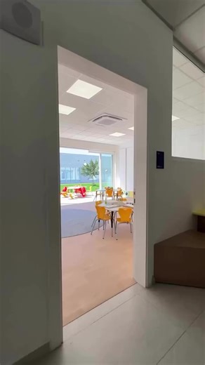 تصميم فصل دراسي مبدع في Inscape Design House