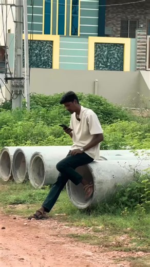 friendlytechintelugu on Instagram: "#telugu #telugutech #techreels"