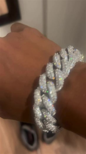 Passes diamond tester also !