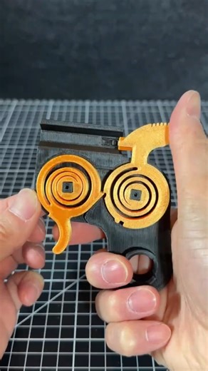 MM3DPRINTEXPLORER on Instagram: "Mini Fidget Gun 3D Printed | Satisfying Click Action 🔫 Model Makerworld : 1996660 #3dprinting #fidgettoys #fidgetgun #mini3dprint #satisfying #clicktoy #mechanicalfidget #3dprinted #shorts #reels #viral #toys #guntoys"