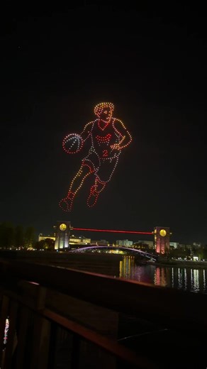 初めてのドローンショー｜環水公園で見た富山の夜空