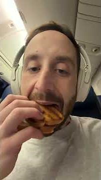 First Class vs. Economy food review! United Airlines