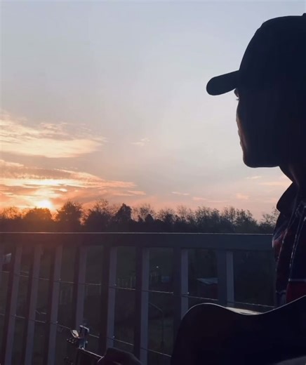 Discover Kevaka Walega Mo Kila - A Local Talent Showcase