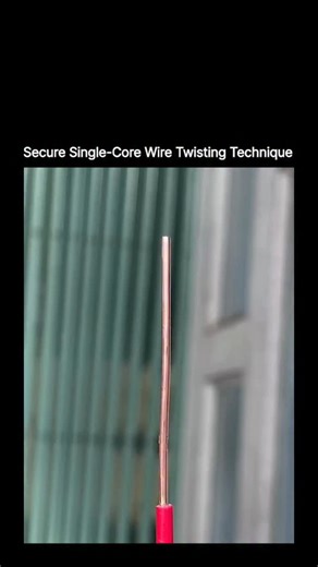 Explaining Somethinng on Instagram: "@bitzcasino The primary failure point in manual electrical splicing is "interfacial slippage," where a lack of mechanical tension leads to high-resistance arcing and eventual thermal failure. The professional resolution is Bi-Directional Helical Locking, which utilizes the plastic deformation of copper to create a high-surface-area connection that is structurally self-supporting even before the application of a secondary fastener. The critical step is the Con