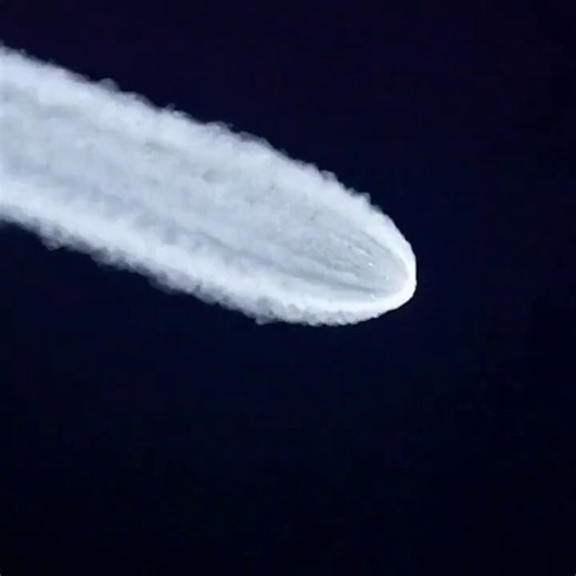 🚨This video is in 8K. China launches a rocket attempting to exit through the firmament.You will never convince me that the Bible is wrong. THERE IS WATER ABOVE US.IT'S A LITERAL SKY OCEAN.FOLLOW ME, THE NEXT DROP WILL BE SHOCKING.