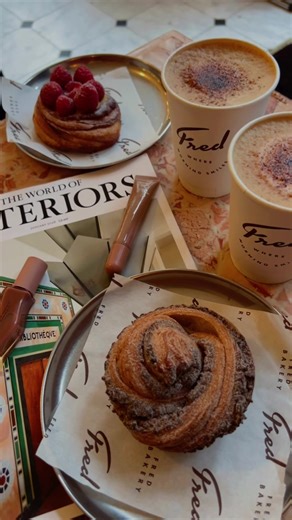 @fredbakery is such a gem. The cappuccino was honestly one of the best I’ve had- smooth, rich, and perfectly balanced. I also tried the cinnamon roll and the raspberry Danish, and both tasted unreal. Super fresh, soft, and full of flavor. I’ll definitely be coming back. Rated:10/10 #fyp #cafe #london #viral #coffee