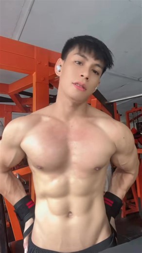 Umagang Kay Sarap🥵💦daddyAlex Lee @highlight #viralchallenge #gymmotivation | Alex Lee