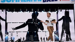 Olly Murs - 'Dance With Me Tonight' (Live At The Summertime Ball 2017)