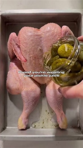 Stop Throwing Away Your Pickle Juice! Marinate Chicken In It Instead 🥒🍗🤯