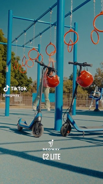 Say hello to the new C2 Lite! A perfect first scooter for your little explorers. It has a 70-minute ride time on a single charge, and will light up the night with 256 hues of ambient lights. 🛴✨