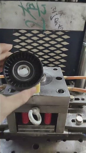 A11 8111210CA Idler Wheel Assembly #Professional Manufacturer