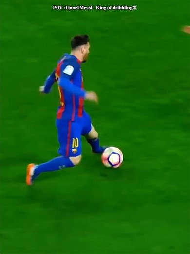 Lionel Messi - King of dribbling☠️