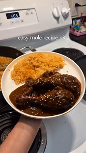 18K views · 1.3K reactions | luv me some mole!! 來 • • • • • • #easyrecipe #easymolerecipe #molerecipe #easydinnerideas #cookwithme | DaatGirll Bella | Facebook