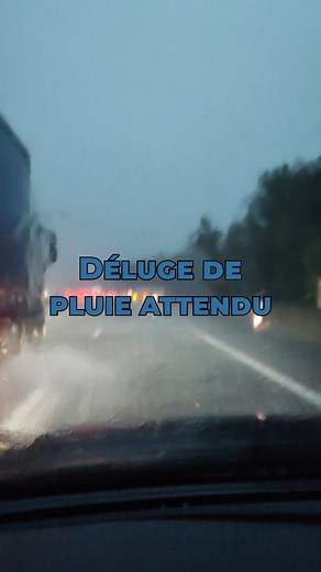 Déluge de pluie attendu Le Var est placé en vigilance jaune pluie-inondation du 8 au 9 février. De fortes précipitations sont attendues, jusqu'à 100mm principalement dans le sud-ouest du département. #var #meteovar #varactu #pluies | Var Actu