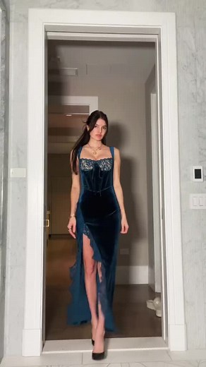 All Eyes On Me Designed In New York Shop Our New Drop Today Only at www.misscircle.com