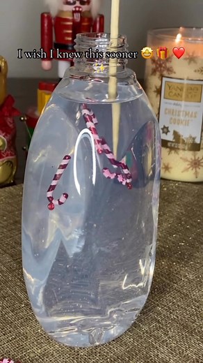 11K views | How to decorate bathroom before Christmas? Very easy! Check out this idea! | Mamaknowsbetter9 | Facebook