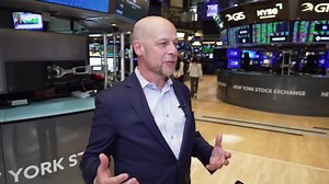 Autonomous Ambitions: How Oshkosh is Steering Commercial Vehicles into the Future with AI