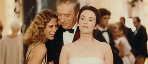Tout feu, tout flamme : De quelle femme politique s’est inspirée Isabelle Adjani pour son rôle ? - TV Grandes chaînes