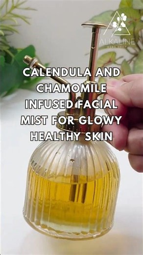CALENDULA AND CHAMOMILE INFUSED FACIAL MIST FOR GLOWY HEALTHY SKIN