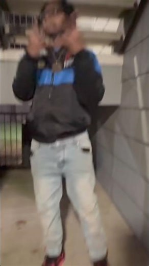 Vonoff1700 little brother Hunncho1 drops his track cyraq flow for all the playas #vonoff1700