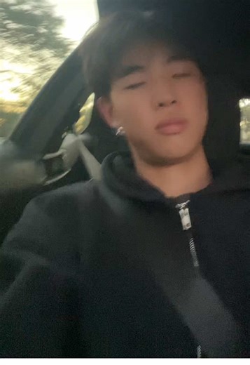 Comparing Driving Styles: Dad vs. Mum