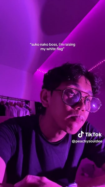 Understanding the Meaning Behind Raising a White Flag in Relationships