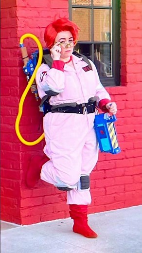 A Ghostbustin’ Janine Melnitz! | The Legend of Cosplay