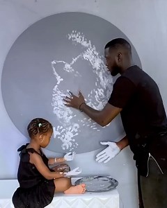 9.1M views · 336K reactions | This guy needs no brush to create the perfect painting✋ | MetDaan Creative | Facebook