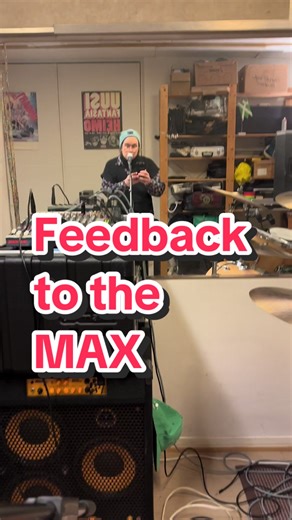 Feedback to the MAX! Having fun exploring Roland VT-4. Sometimes I wish I had four hands. #rolandvt4 #livemusic #bikesongdiaries #rehearsals #musicianlife