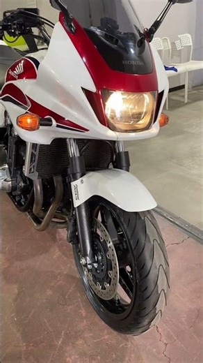 ホンダ CB1300スーパーツーリング 2011モデル SC54 距離：26,244km ETC・ABS・社外ハンドルポスト 【ローン可】ロナジャパン