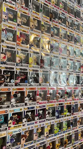 My funko pop display is boring. Every funko pop collectors collection looks the same. I want to make my collection more immersive and also do something artistic. What do you think of my idea? #funkopopcollection #thepopfinder #funkopop #funkopopdisplay