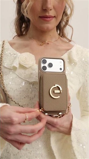 おしゃれなiPhone 17 Proケース ✨ シンプルでスタイリッシュなクロスボディデザイン