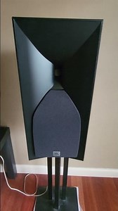 JBL Studio 530 better late than never.... sounding excellent!