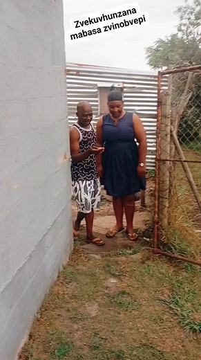 9K views · 254 reactions | Guys musativhunza kuti rinoita basa Rei chingoda Munhu wako chete zvebasa zvobvepi #followerseveryonehighlights #fypviralシ #fypcomedy #comedyvideo | Baba Vongai | Facebook