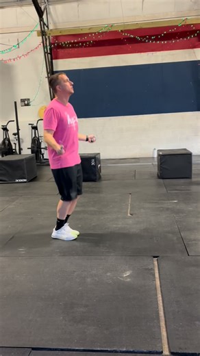 Winding down 2025 with double unders, push ups, box step ups, and strict pull ups 💪 #delawarestrengthandconditioning #strongerthanyesterday #workout #camdenwyoming | Delaware Strength and Conditioning