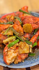 Wanted to share this Lobster with ginger and scallion recipe just in case anyone needs any last minute holiday ideas. Every year I celebrate Christmas Day eating Chinese food with the family in Queens. We order way too much food and Lobster with ginger and scallions is on the table. It’s holiday time so why not treat ourselves with some lobsters? Do you want to learn how to break down lobsters the right way? Please see recipe below: 2ea live lobsters 1.5lbs cut into pieces (tails/ claws/ knuckle