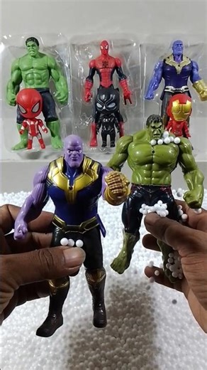 Hunting toys Thanos vs hulk