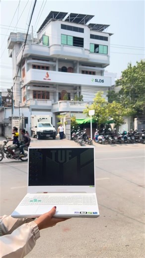 🔥 ASUS TUF Gaming F15 FX507VV – RTX 4060 Power 🔥 Gameအမြင့်တွေဆော့မယ်၊ အလုပ်လည်း Heavy လုပ်ရတဲ့သူတွေအတွက် TUF F15 FX507VV က ယုံကြည်စိတ်ချရဆုံး Laptop တစ်လုံးပါ 💪 ❄ Advanced Cooling System Fan အပူထိန်းသိမ်းမှုကောင်း ကြာကြာဆော့လည်း Performance မကျတဲ့Laptopတစ်လုံး 💻💥 💻 Specification • 🔹 CPU – Intel® Core™ i7-13620H (13th Gen) • 🔹 RAM – 16GB DDR5 (Fast & Smooth) • 🔹 Storage – 512GB SSD • 🔹 GPU – NVIDIA RTX 4060(8GB) • 🔹 Display – 15.6” FHD 💥💥 Price - 3,950,000 MMK 💥💥 —————————————————