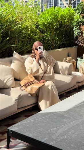 abaya dopamine . . . . . . . . . . . . . . . . . . . . . #fyp #abaya #elegant #ootd #hijabi